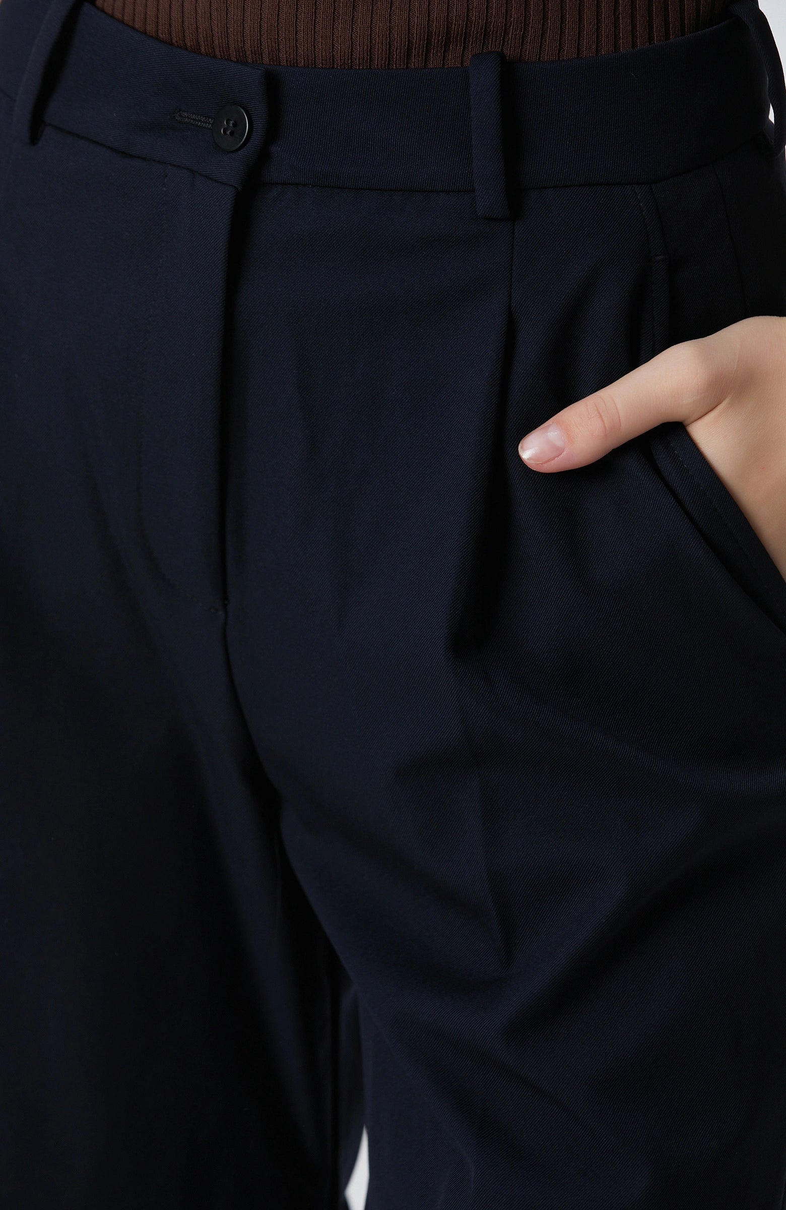 Pantalon pour femmes 2025 02