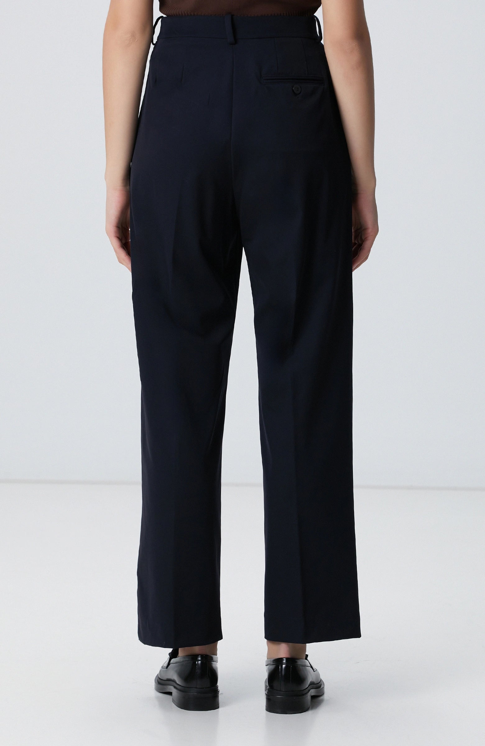 Pantalon pour femmes 2025 02